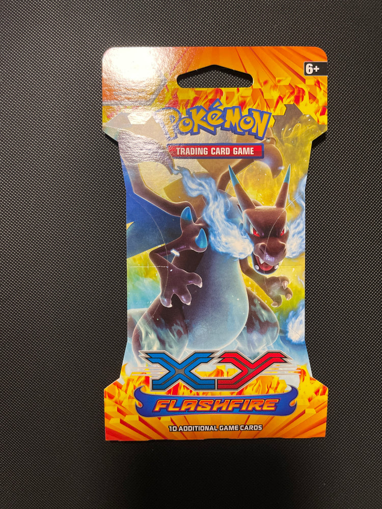 XY: Flashfire - Sleeved Booster Sleeve